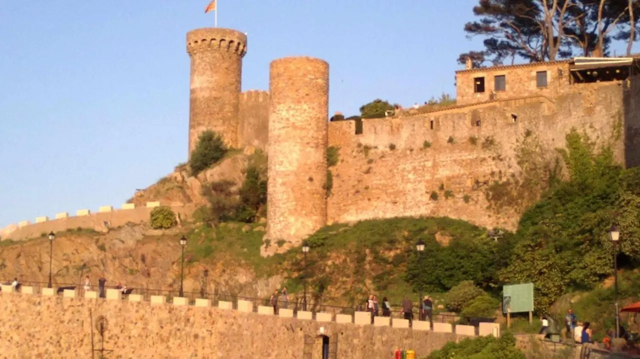 Apartamento Miquel 1 En Centro De Tossa De Mar Y Spain